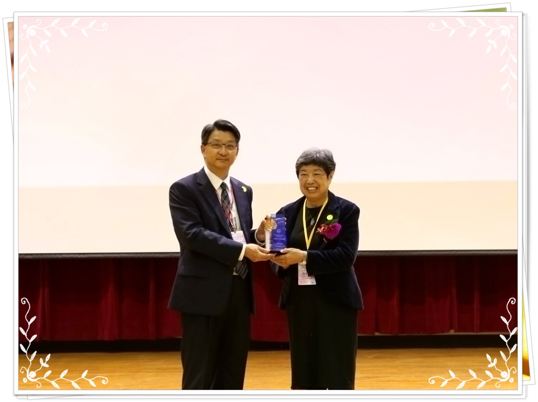 孫寶年講座教授榮獲台灣食品科學技術學會109年度『食品工業特殊貢獻獎』